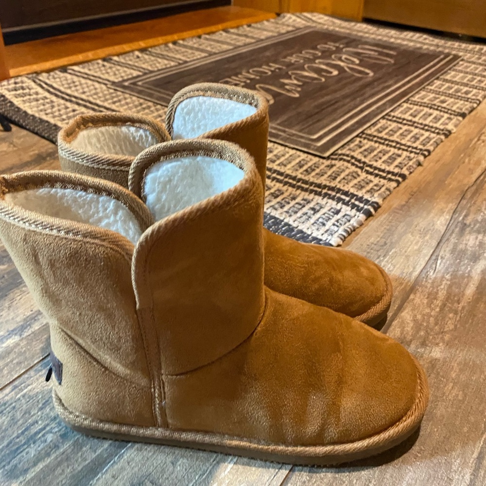 Nautica low boots